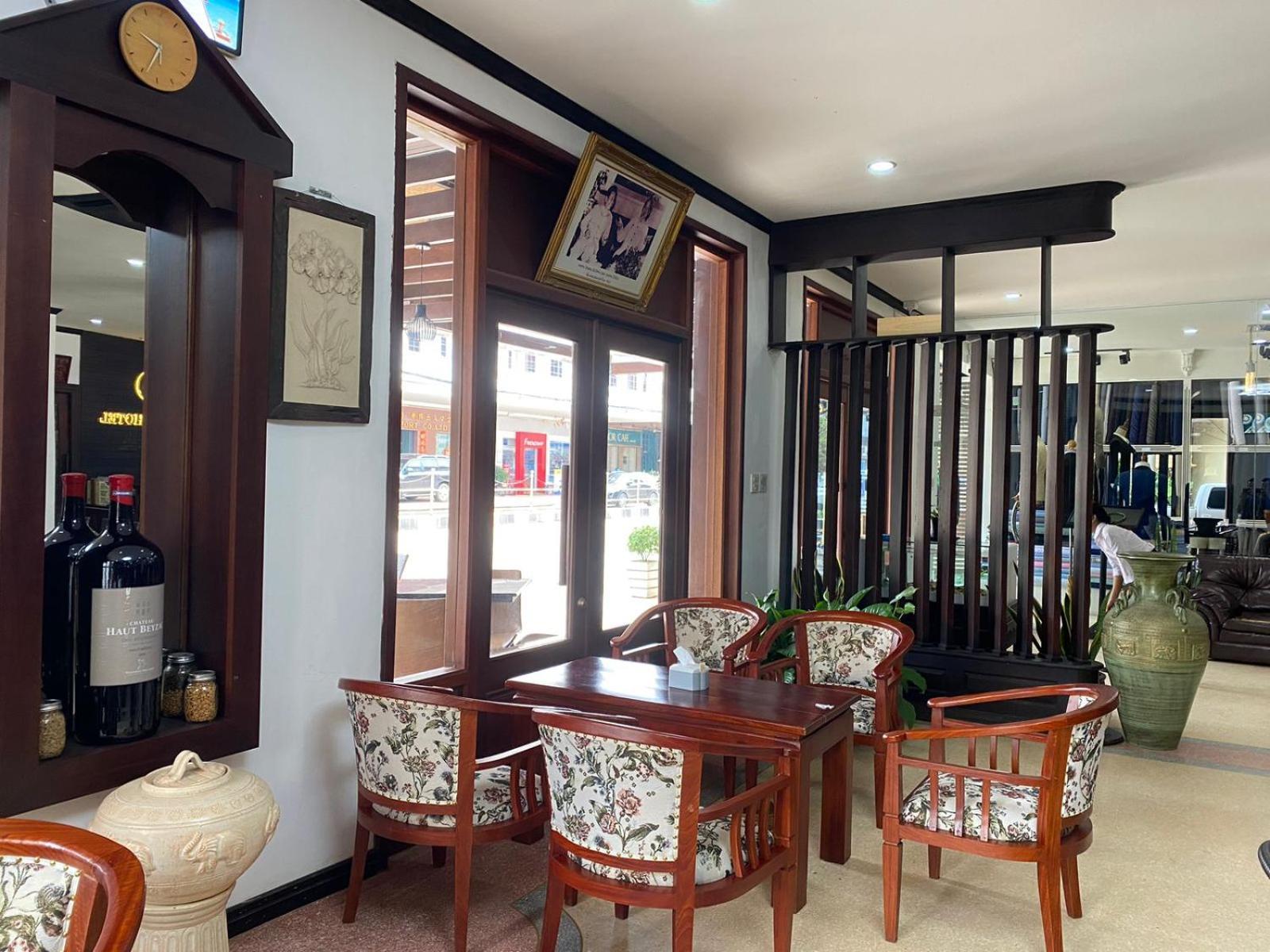 Subinh Hotel And Restaurant 巴色 外观 照片