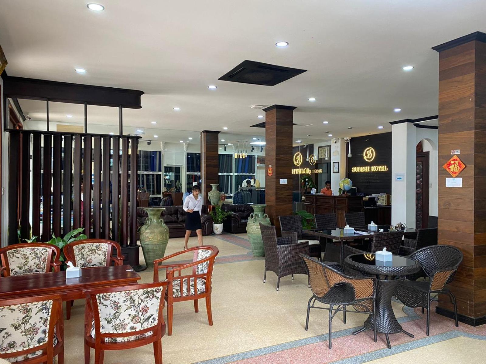 Subinh Hotel And Restaurant 巴色 外观 照片